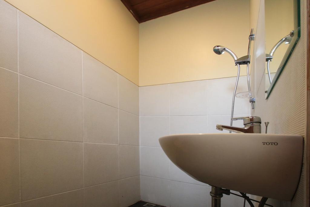 أوبود Tanggal Merah Guest House المظهر الخارجي الصورة